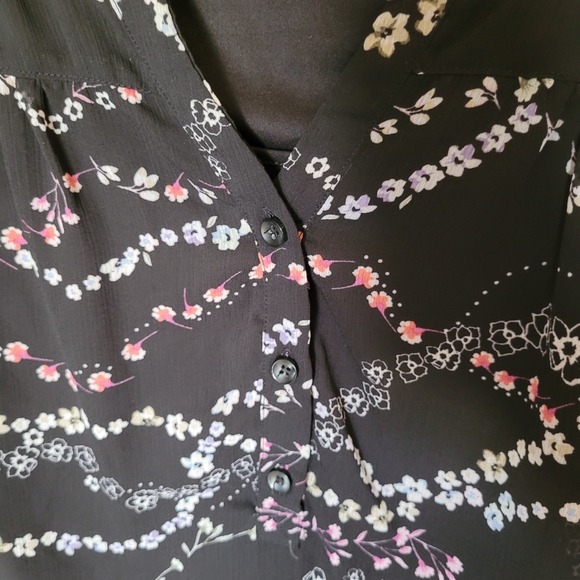 BUY 3, get 1 FREE (SEE DETAILS), Christopher and Banks Top  (313) - Picture 7 of 7